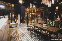 東方米蘭風(fēng)情街門市一樓出租