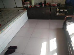 海龍鎮(zhèn)小市場附近平房出賣