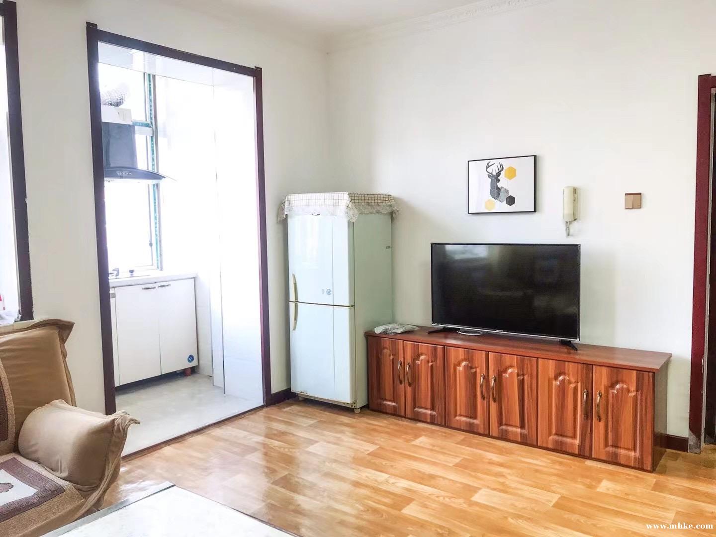 天成國際3樓～70平兩室～家電齊全～拎包入住！