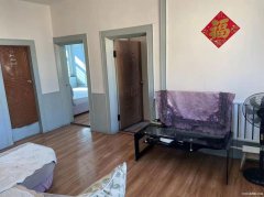 新華小學(xué)附近四樓三室兩廳便宜出租