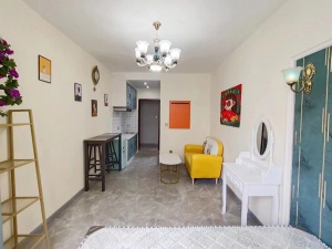 五金街天寶醫(yī)院對面,（生日城后面）二樓新裝修