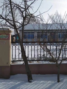 新合鎮(zhèn)新合3隊把道邊房出租，面積七十多平