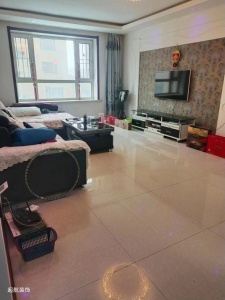 天龍御都3樓117平三室，58.8萬