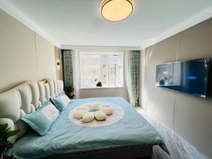 出售西市場旁邊4樓，實際60平精裝修23.8萬