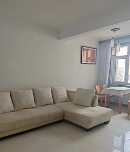 陽(yáng)光花園黃金3樓 ， 房本面積79.03平    34.5萬(wàn)