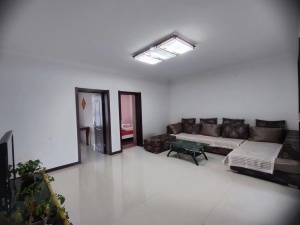 豐華園6樓93平，28萬(wàn)