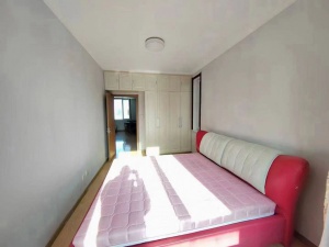 楓林小鎮(zhèn)B區(qū)，5樓57平，22.5萬