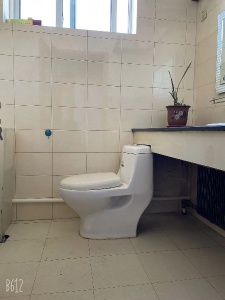 出售實(shí)驗(yàn)小學(xué)學(xué)區(qū)房