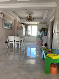 低價急售城市經典小高層10樓位置好