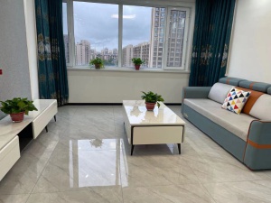 城市花園電梯8樓兩室一廳出租