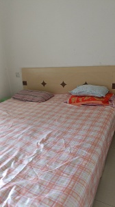 出租天龍御都步梯6樓采光好，拎包入住