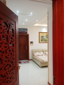 出租天成國(guó)際步梯五樓鄰街