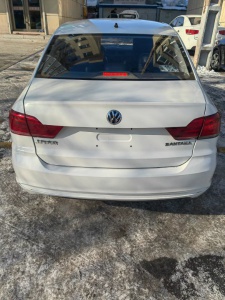 出售營轉(zhuǎn)非桑塔納 寶來