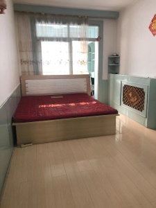 食品街中段3樓好房出租