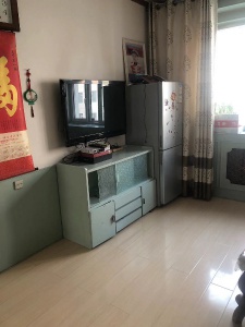 食品街中段3樓好房低價(jià)出租