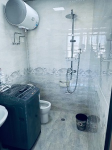 低價(jià)出售 出租 鐵北50平米 地?zé)針? /><span id=