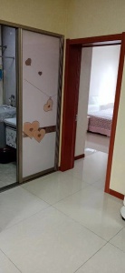 民達(dá)園小區(qū)二樓出售