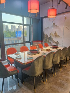 融合餐館出兌，可經(jīng)營任何項目