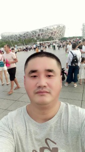 男人長的有點帥