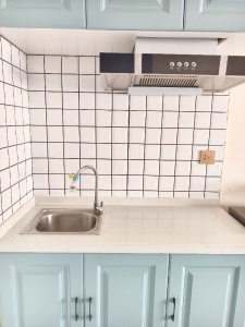 中心街附近二樓公寓出租獨(dú)立衛(wèi)浴可做飯，可月租