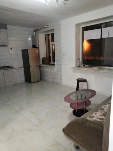 油庫(kù)家屬樓二樓出租