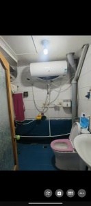 中心街4樓房屋出租出售，面積60多平方，南北通透，家電齊全，可月租，季租，年租也可出售。