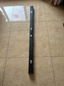 臺(tái)球桿出售