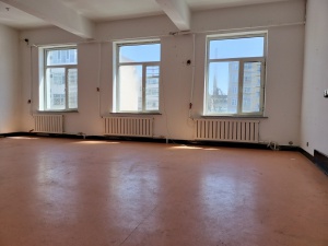 出租辦公樓，廠房，庫房，市內(nèi)新城花園。